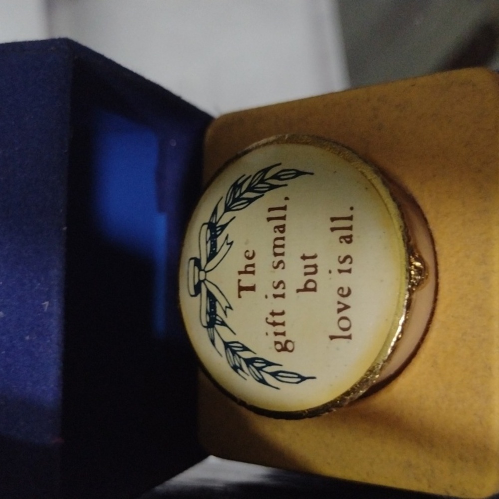 The Gift is Small But Love Is All Solid Youth Dew Perfume NWT 🎁 - Picture 6 of 6